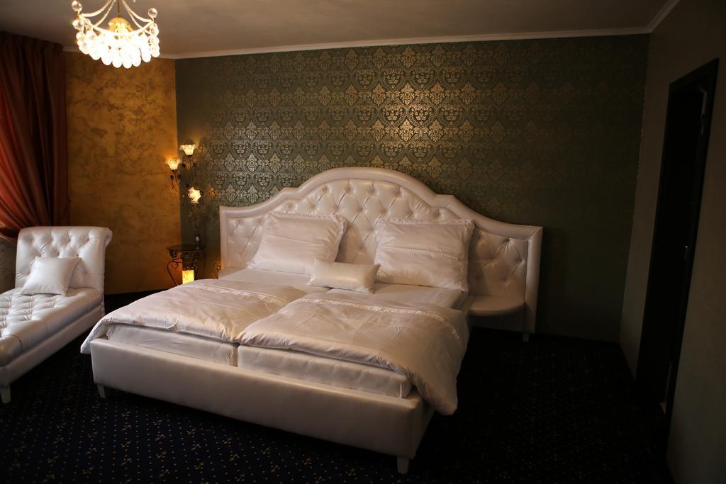 Hotel Kotva ブラチスラヴァ 部屋 写真